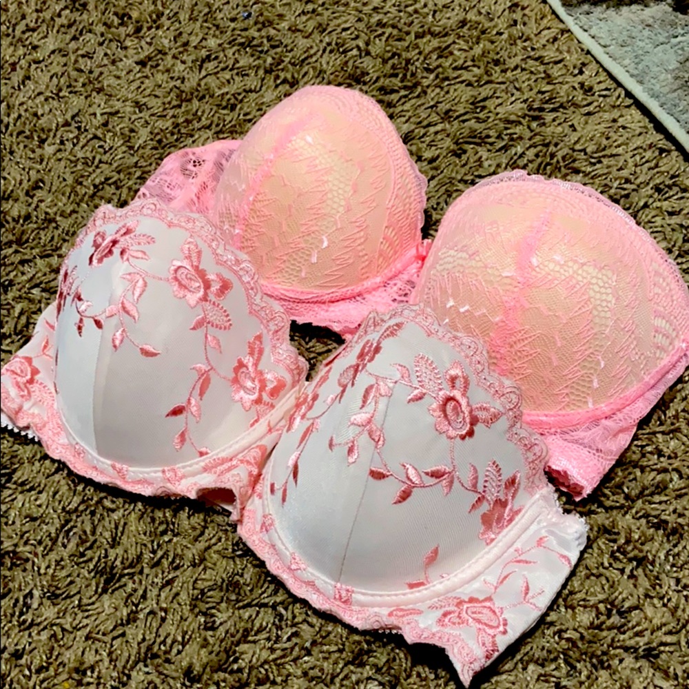 Strapless bras
